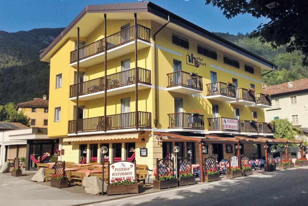 Hotel Sport Pieve Di Ledro Exterior foto
