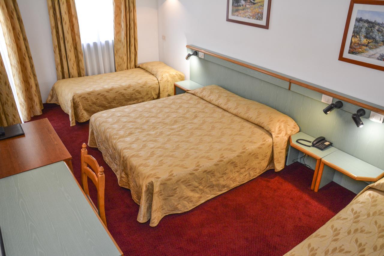 Hotel Sport Pieve Di Ledro Exterior foto